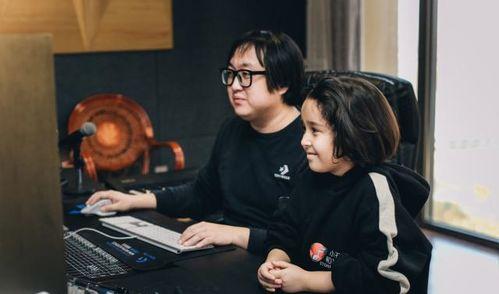 高校网红男生活照,揭秘校园风云人物日常风采